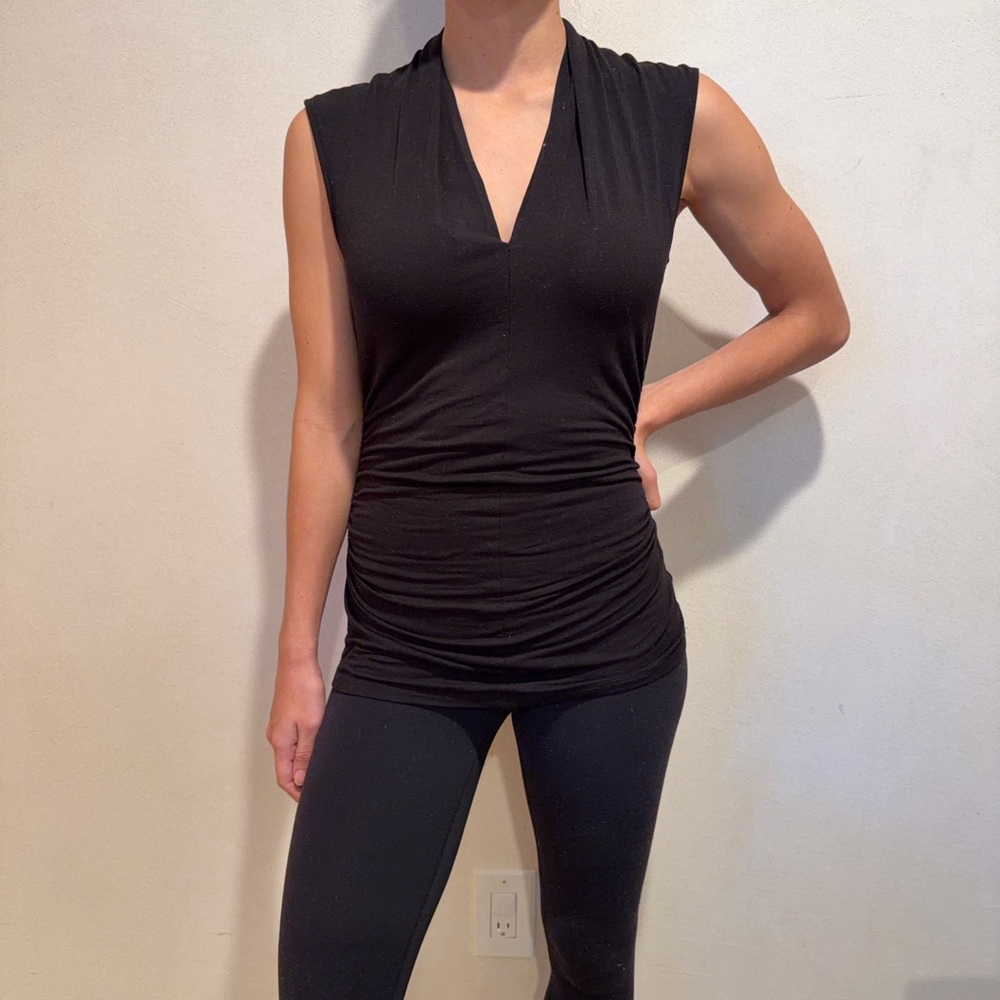 Vince Camuto Black Sleeveless Ruched Top